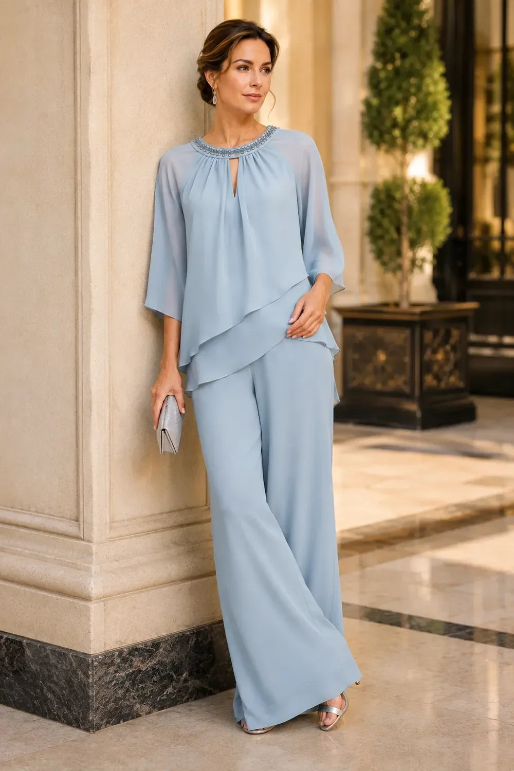 Graceful Keyhole Neck Formal Pant Suit